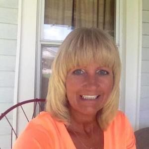 Meet your Posher, Deb